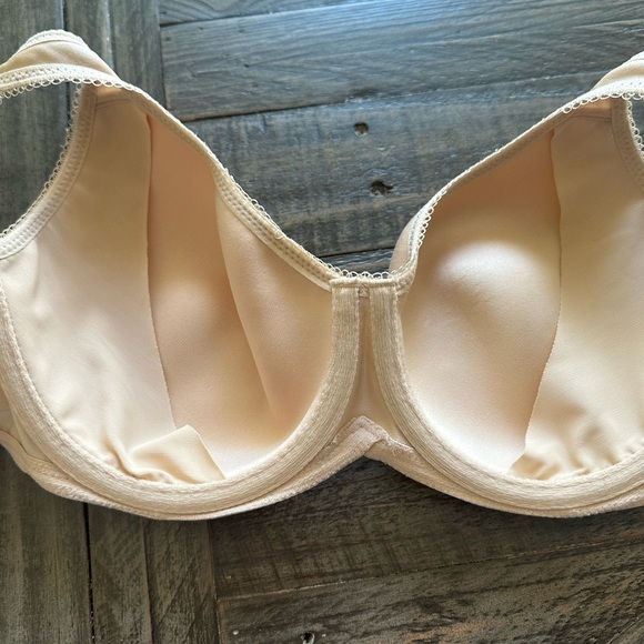 Wacoal Spacer Basic Beauty Underwire T Shirt Bra 32DD - Picture 3 of 7